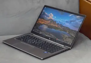 New Laptop HP ZBook Studio G8 16GB Intel Core i7 SSD 512GB
