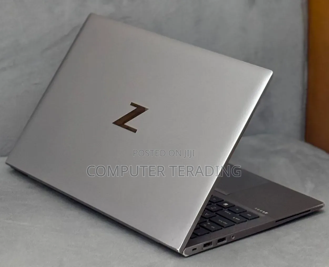 New Laptop HP ZBook Studio G8 16GB Intel Core i7 SSD 512GB