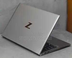 New Laptop HP ZBook Studio G8 16GB Intel Core i7 SSD 512GB