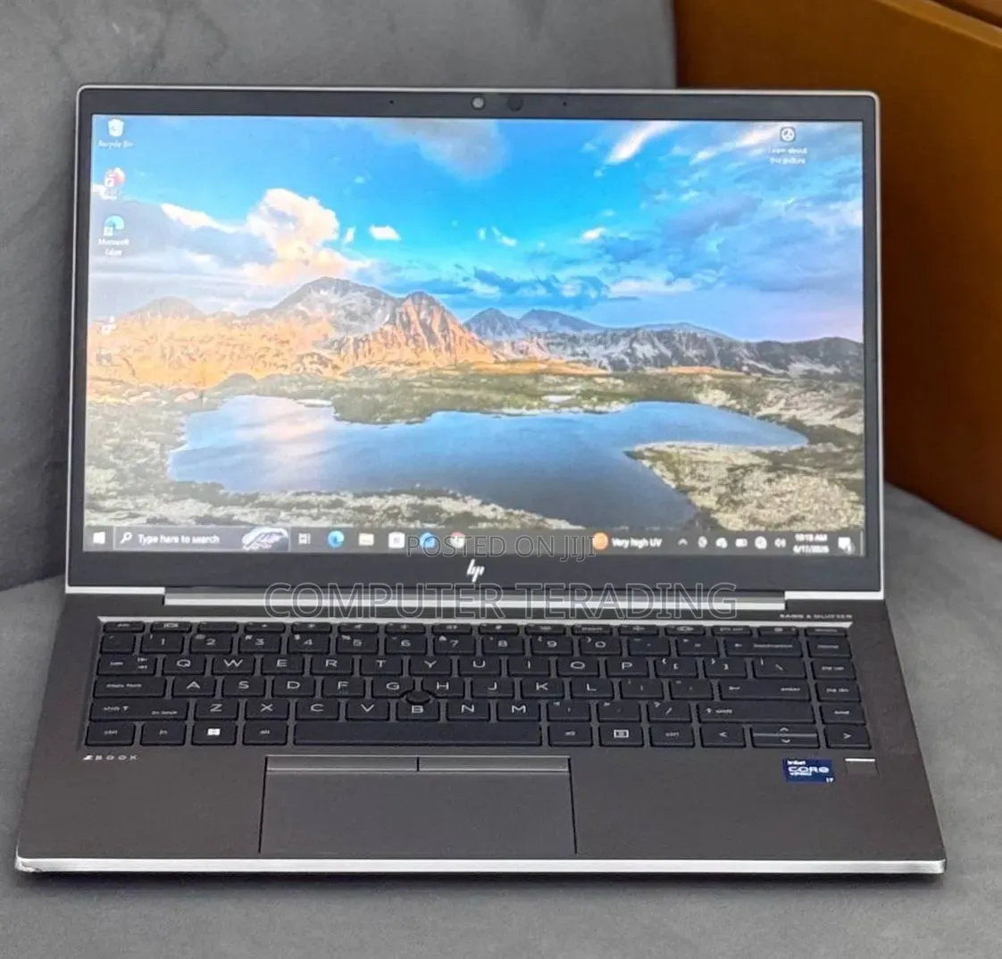 New Laptop HP ZBook Studio G8 16GB Intel Core i7 SSD 512GB