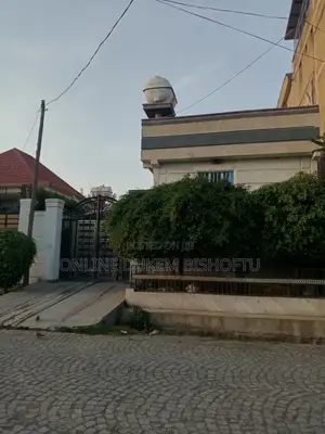 Furnished 11bdrm House in Dukem Bishoftu, East Shewa for sale