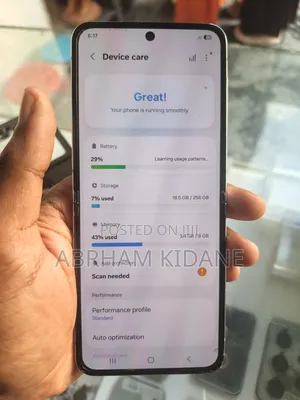 Samsung Galaxy Z Flip 5 256 GB Gold