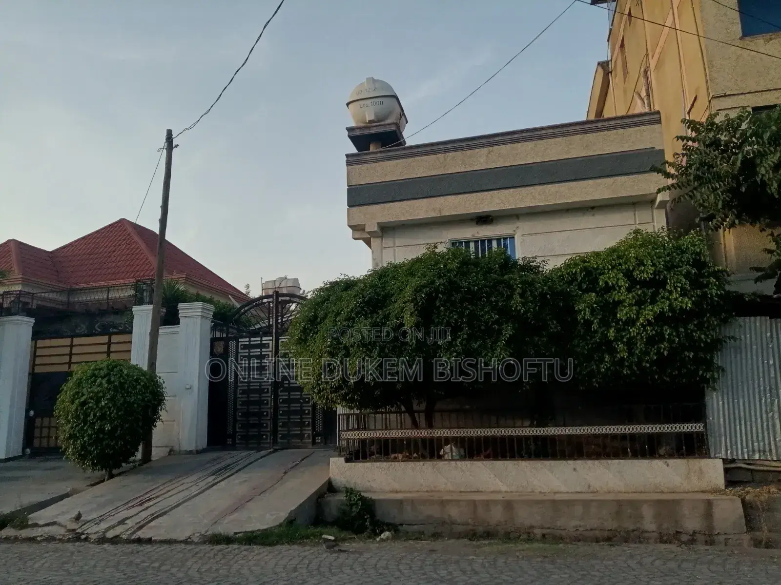 Furnished 11bdrm House in Dukem Bishoftu, East Shewa for sale