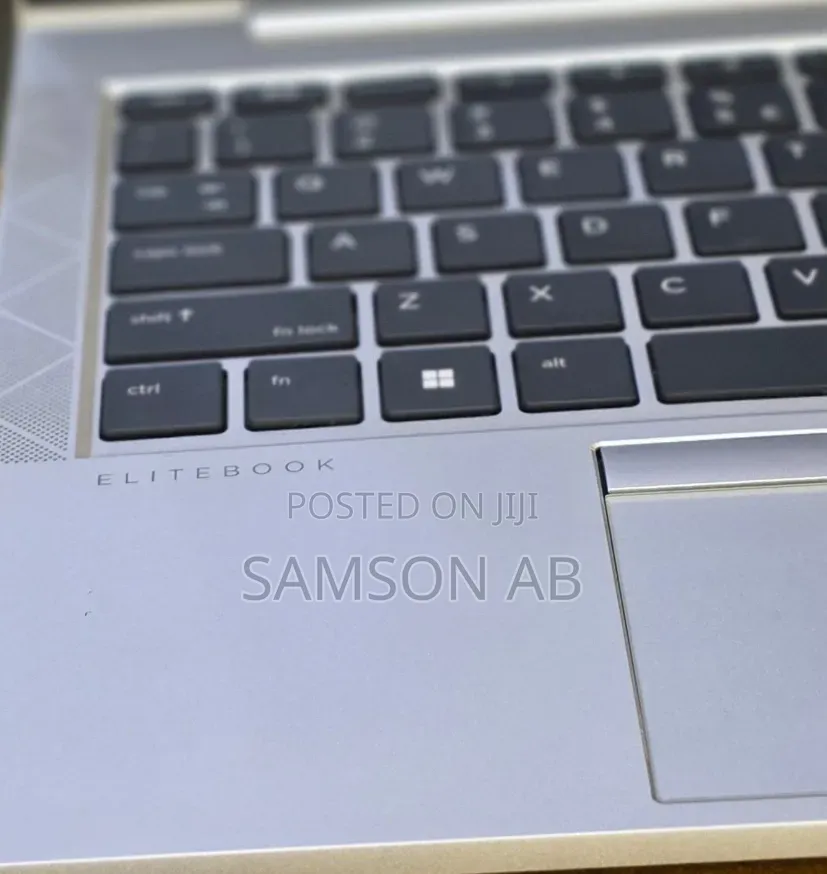 New Laptop HP EliteBook 840 G8 16GB Intel Core i7 SSD 512GB