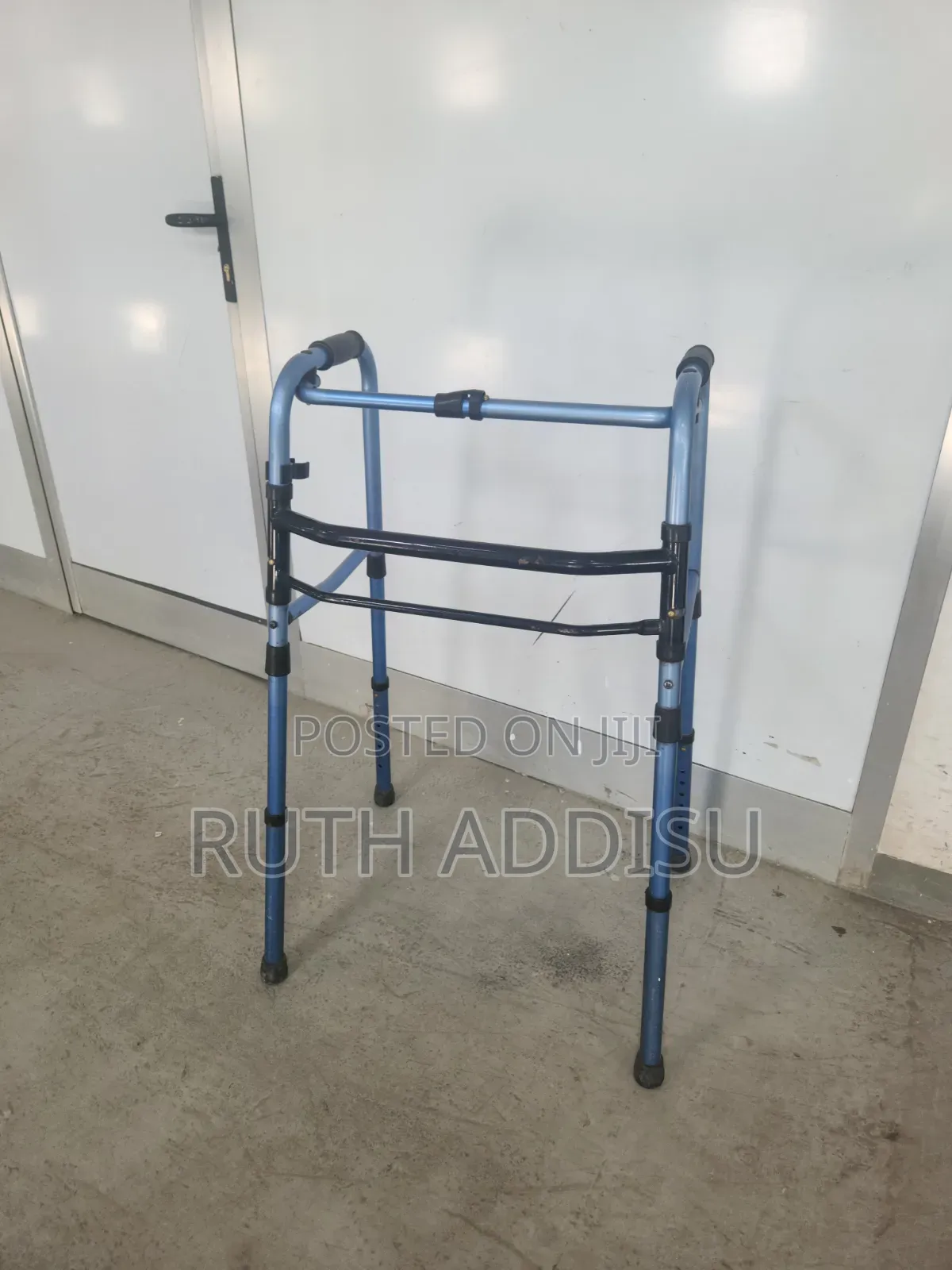Lightweight Aluminum Walker Features Adjustable Height Settings