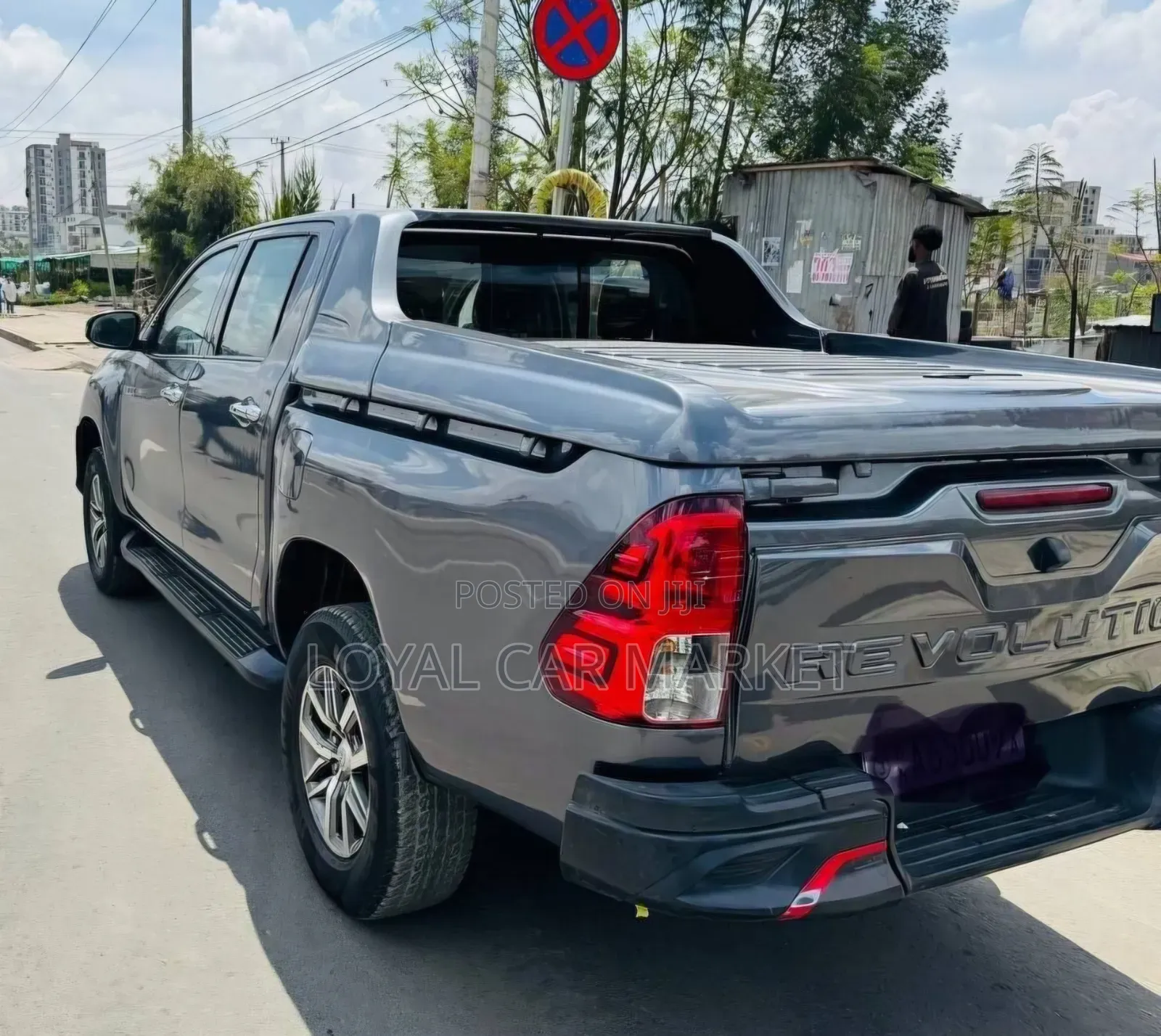 Toyota Hilux 2018 Gray