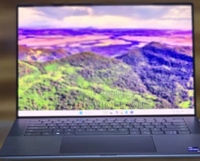 New Laptop Dell Precision 5540 16GB Intel Core i9 SSD 512GB
