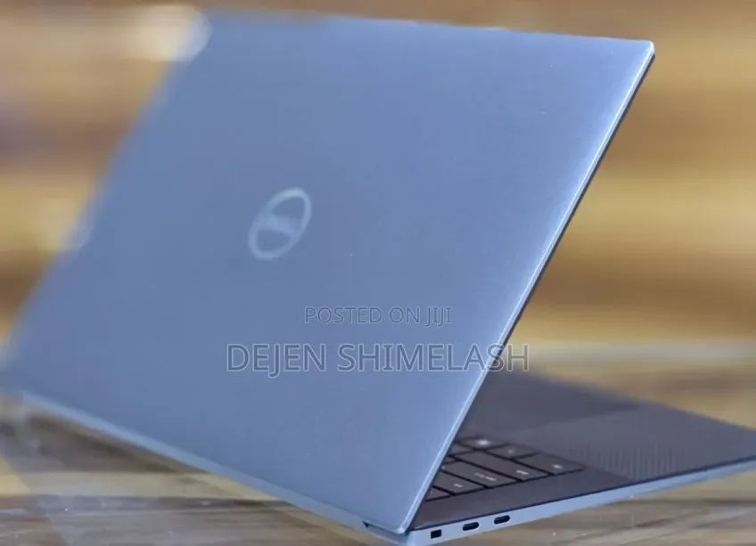 New Laptop Dell Precision 5540 16GB Intel Core i9 SSD 512GB