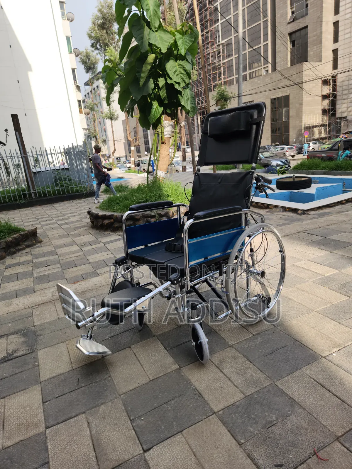 Wheel Chair With Detachable High Headrest and Footrest and Commode