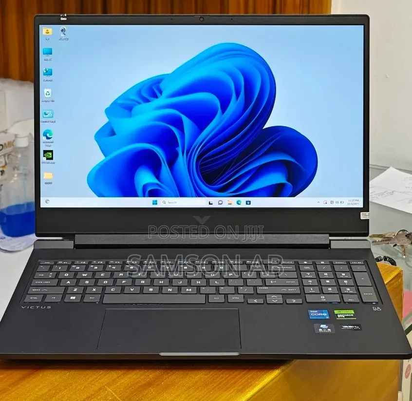 New Laptop HP Victus 16 16GB Intel Core i7 SSD 1T