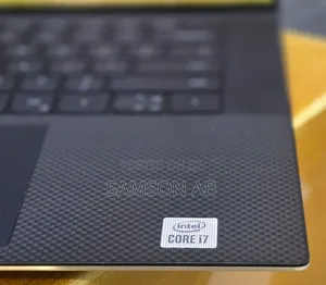 New Laptop Dell XPS 15 16GB Intel Core i7 SSD 512GB
