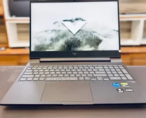 New Laptop HP Victus 15 16GB Intel Core i7 SSD 1T