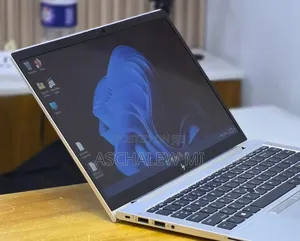 New Laptop HP EliteBook 840 G8 16GB Intel Core i7 SSD 512GB