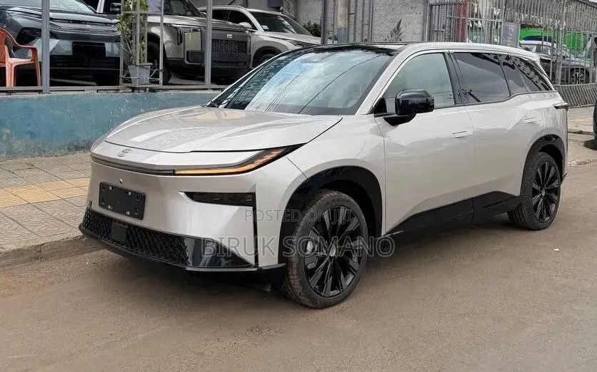 New Toyota bZ3 2025