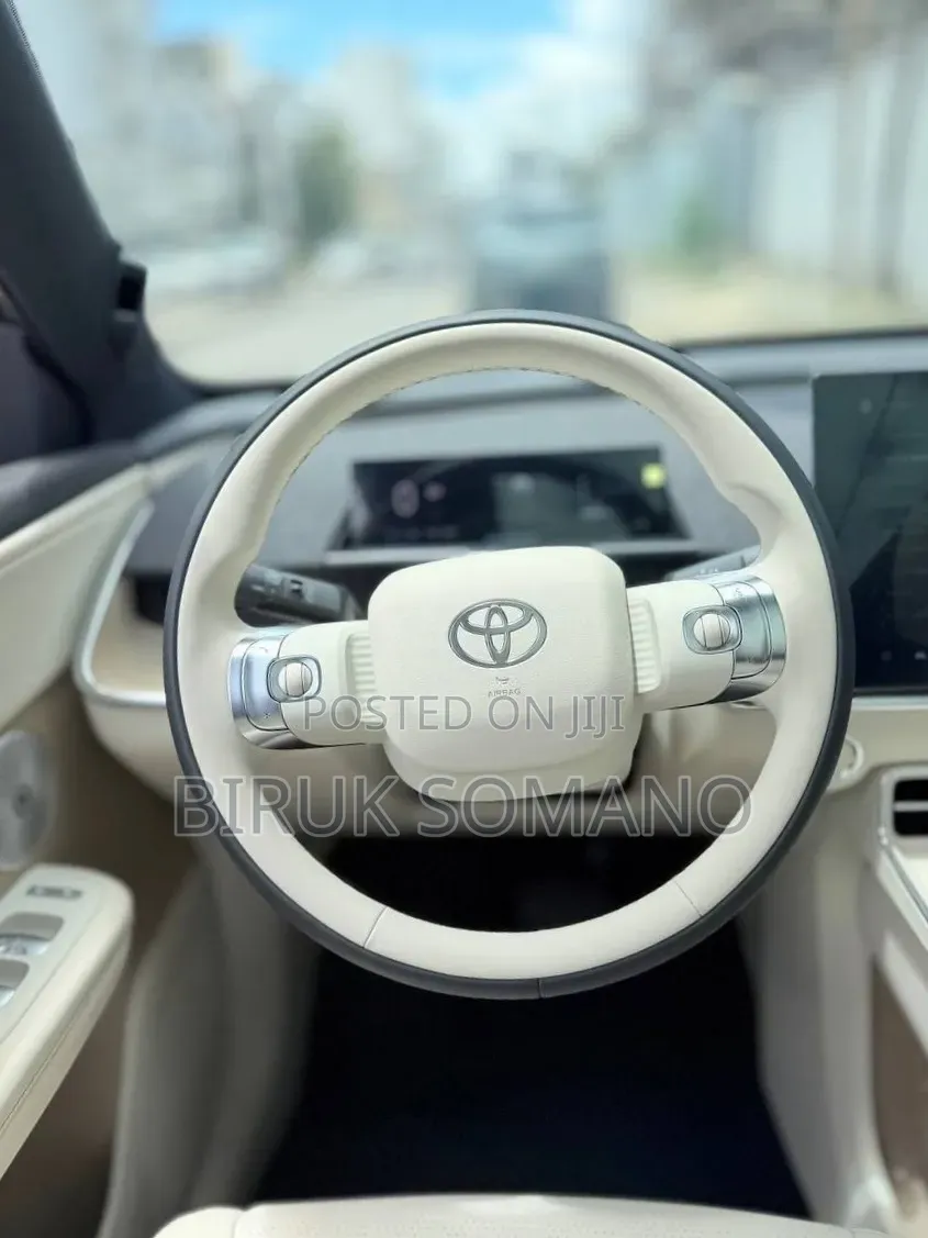 New Toyota bZ3 2025