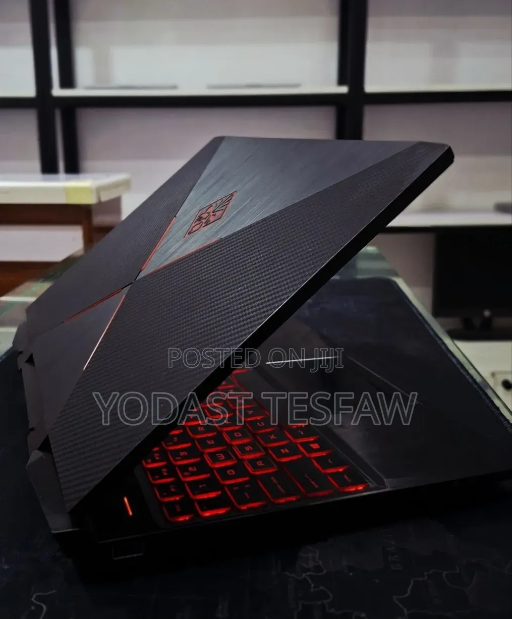 New Laptop HP Omen X 16GB Intel Core i5 SSD 512GB