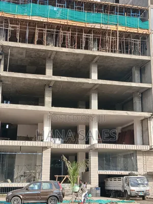 ሽያጭ ላይ እንገኛለን መሀል ቦሌ ላይ