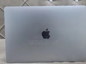 New Laptop Apple MacBook Pro 2017 16GB Intel Core i5 SSD 512GB
