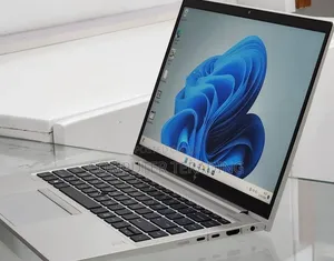 New Laptop HP EliteBook 845 G8 16GB AMD Ryzen 5 SSD 512GB