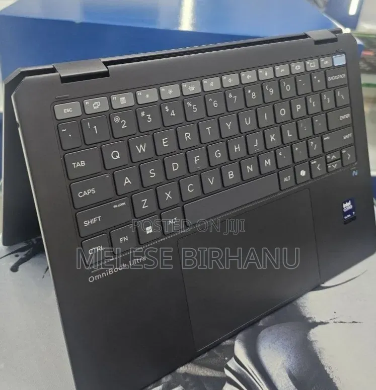 New Laptop HP OmniBook 7 14" 16GB Intel Core Ultra 7 SSD 1T