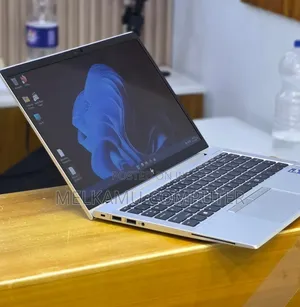 New Laptop HP EliteBook 840 G8 16GB Intel Core i7 SSD 512GB