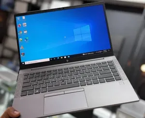 New Laptop HP ZBook Firefly G8 16GB Intel Core i7 SSD 512GB