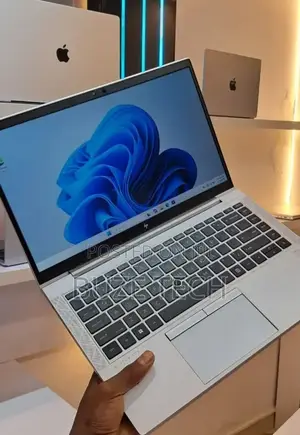 New Laptop HP EliteBook 1040 G8 16GB Intel Core i5 SSD 512GB