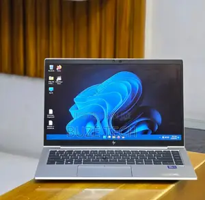 New Laptop HP EliteBook 1040 G8 16GB Intel Core i7 SSD 512GB