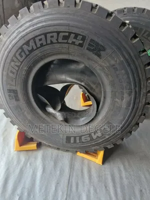 Long March 12.00r20 Brand Lm911 Truck Tire,