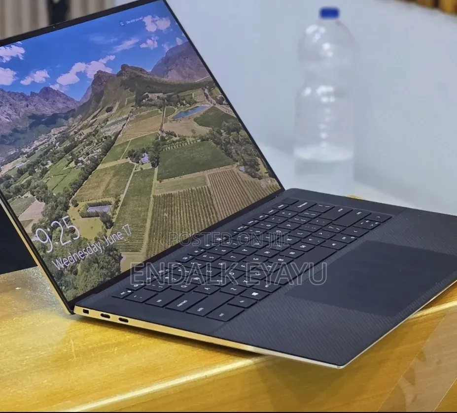 New Laptop Dell Precision 5560 16GB Intel Core i7 SSD 512GB