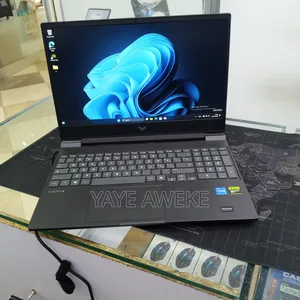 New Laptop HP 16GB Intel Core i5 SSD 512GB