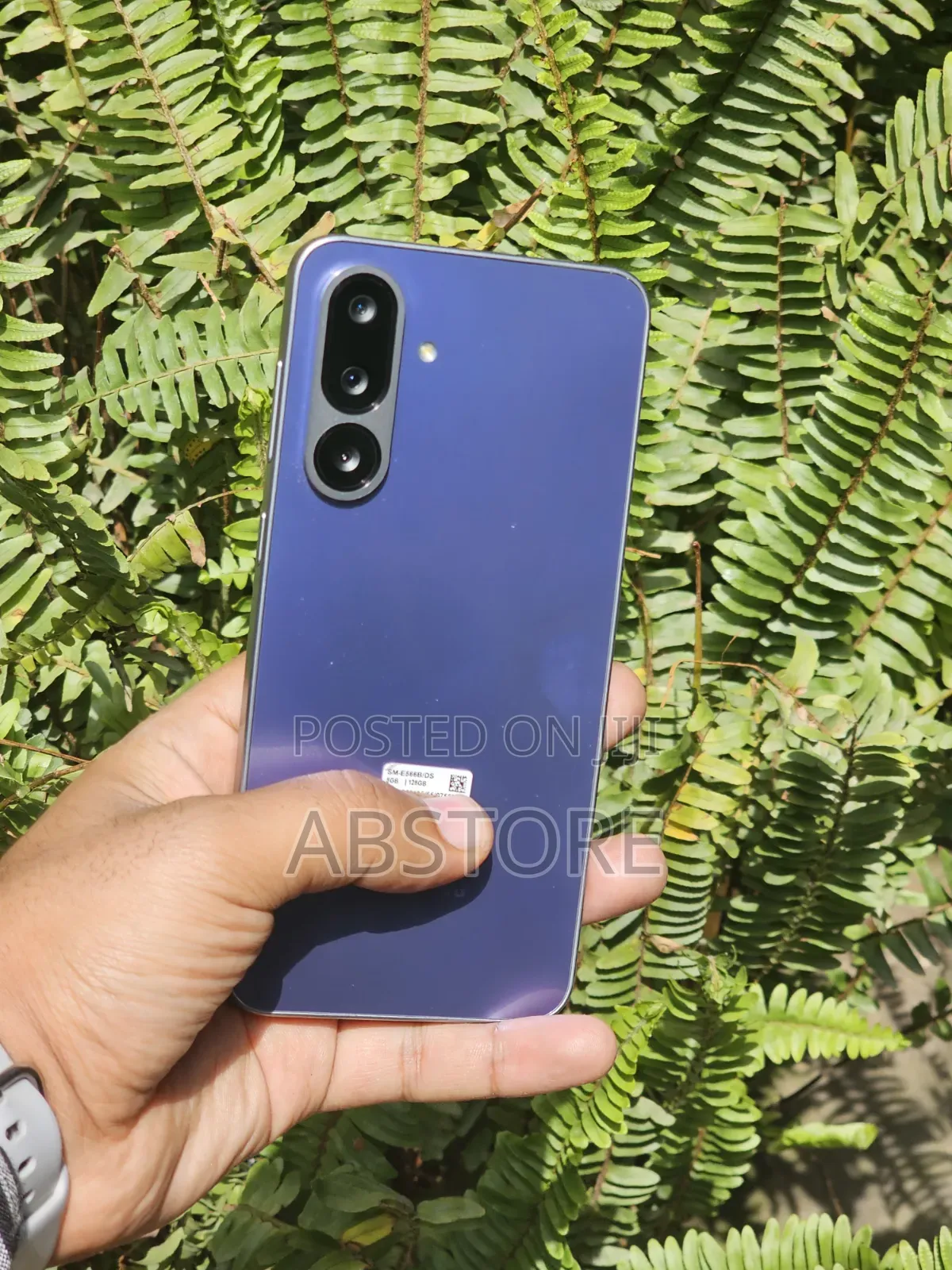New Samsung Galaxy M56 5G 128 GB Purple
