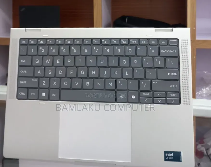 New Laptop HP EliteBook X360 1040 G11 32GB Intel Core Ultra 5 SSD 512GB