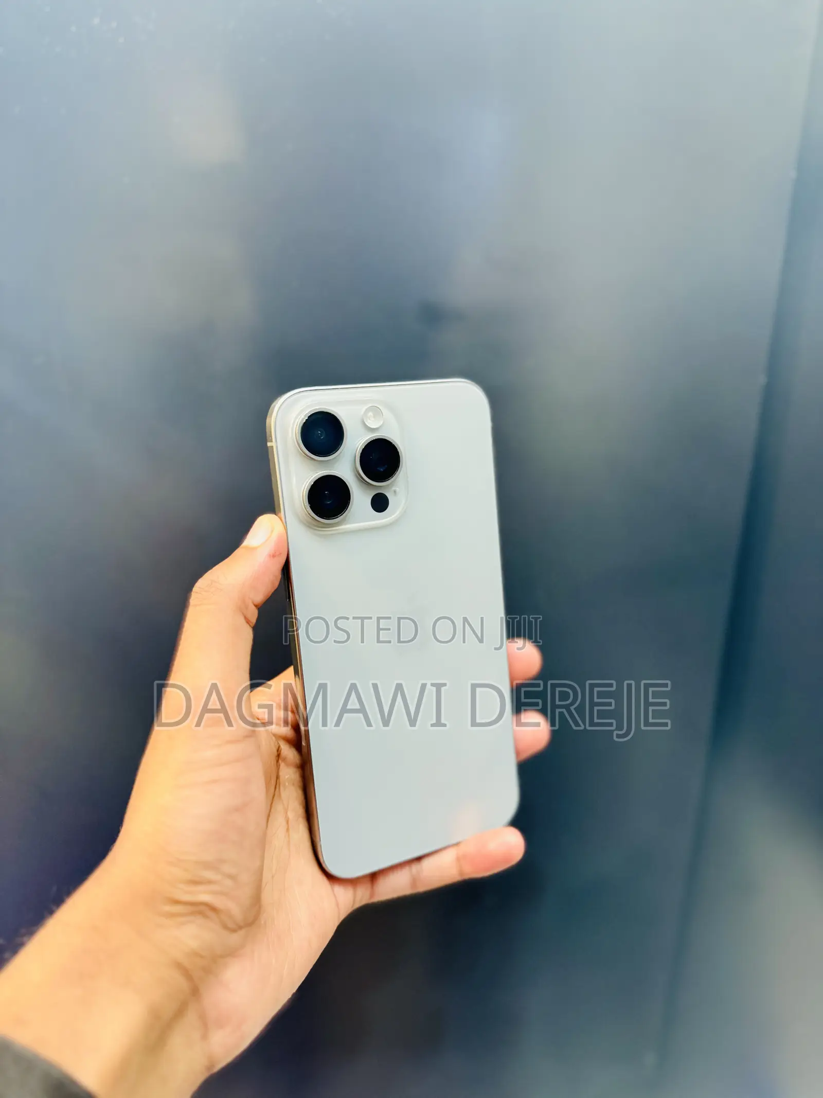 New Apple iPhone 15 Pro Max 256 GB Silver