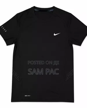 Nike ( Stretching ) Tshirt