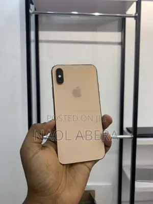 New Apple iPhone XS 64 GB Gold