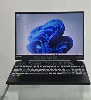 New Laptop Acer Predator Helios 300 16GB Intel Core i9 SSD 1T