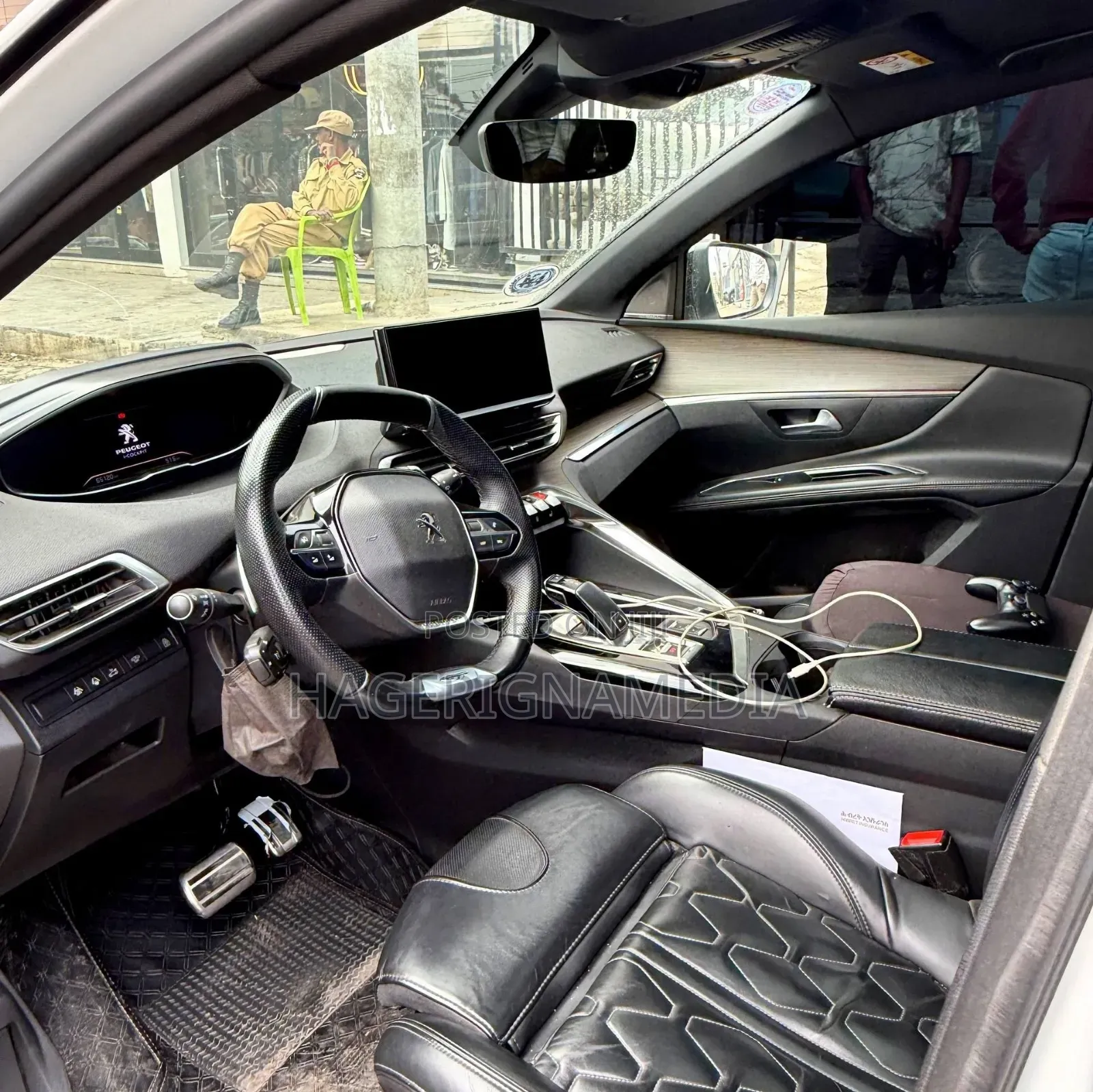 Peugeot 5008 2022 White