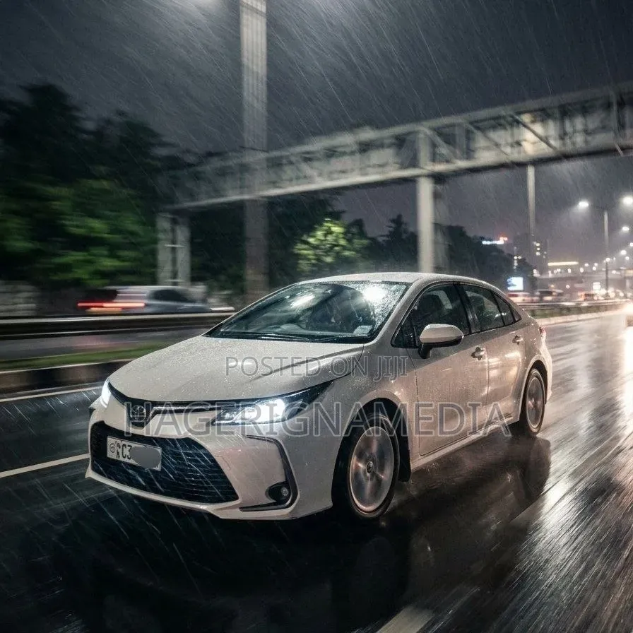 Toyota Corolla 2021 White
