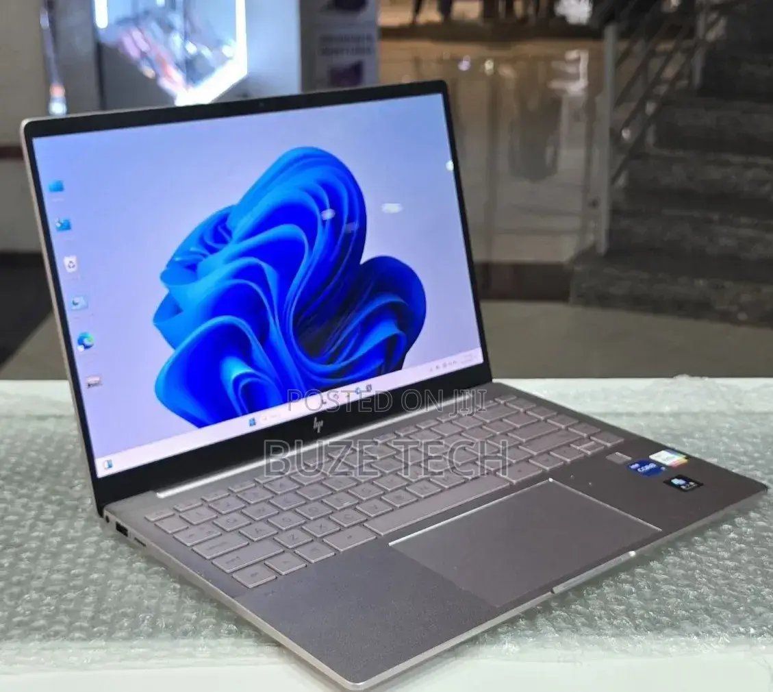 New Laptop HP Pavilion 15 16GB Intel Core i7 SSD 1T