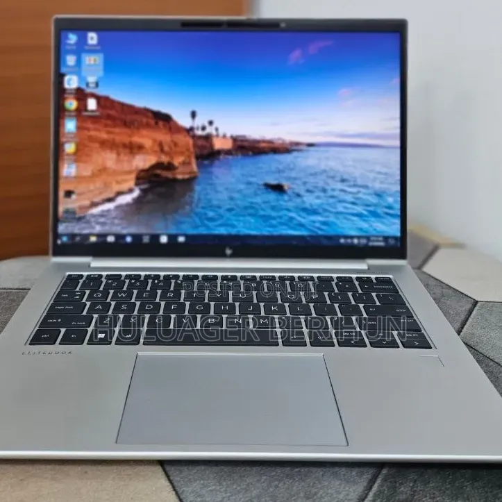 New Laptop HP EliteBook 845 G10 16GB AMD Ryzen 5 SSD 512GB