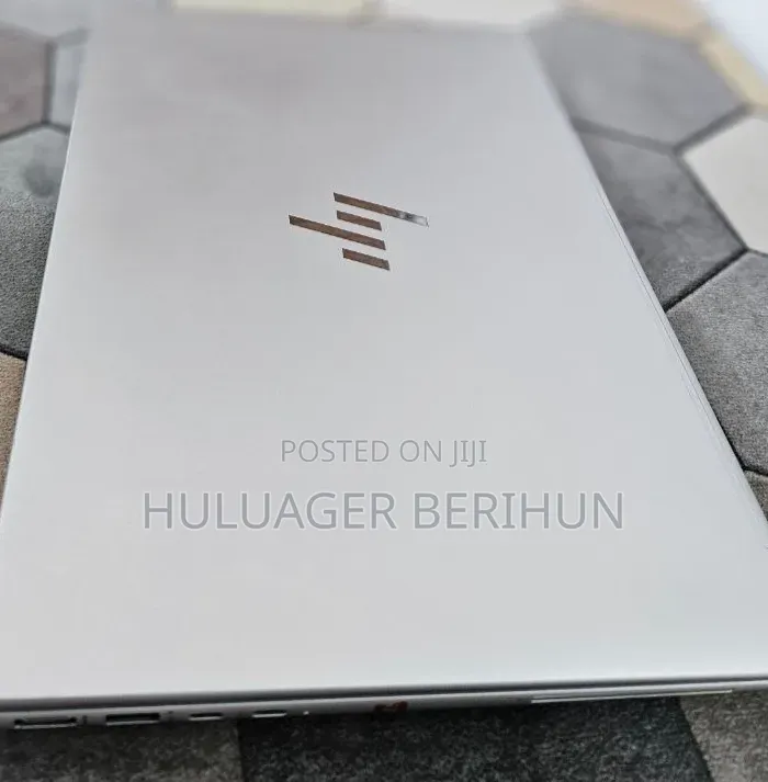 New Laptop HP EliteBook 845 G10 16GB AMD Ryzen 5 SSD 512GB