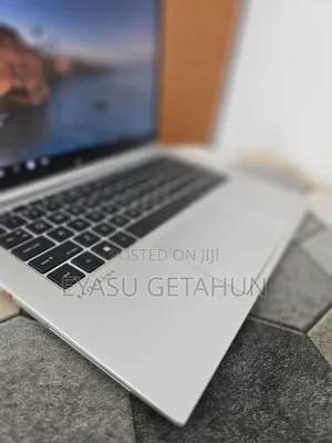New Laptop HP EliteBook 845 G10 16GB AMD Ryzen 5 SSD 512GB