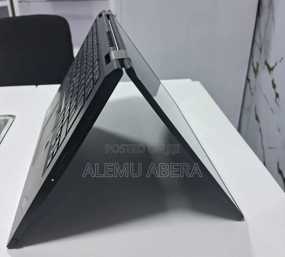 New Laptop Lenovo ThinkPad L13 Yoga 16GB Intel Core i5 SSD 512GB