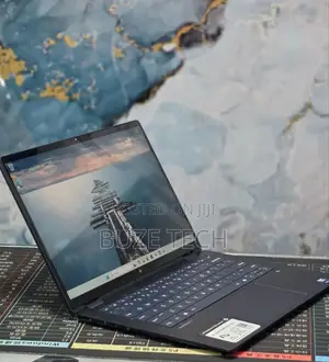 New Laptop HP OmniBook X Flip 14" 16GB Intel Core Ultra 7 SSD 1T
