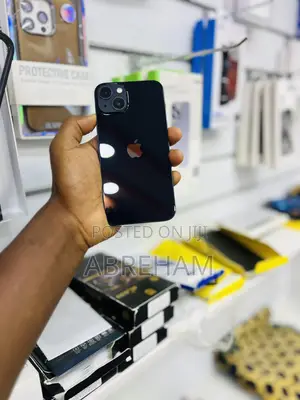 Apple iPhone 13 128 GB Black