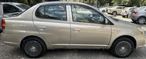 Toyota Platz 2005 Gold