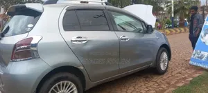 Toyota Yaris 2006 Silver