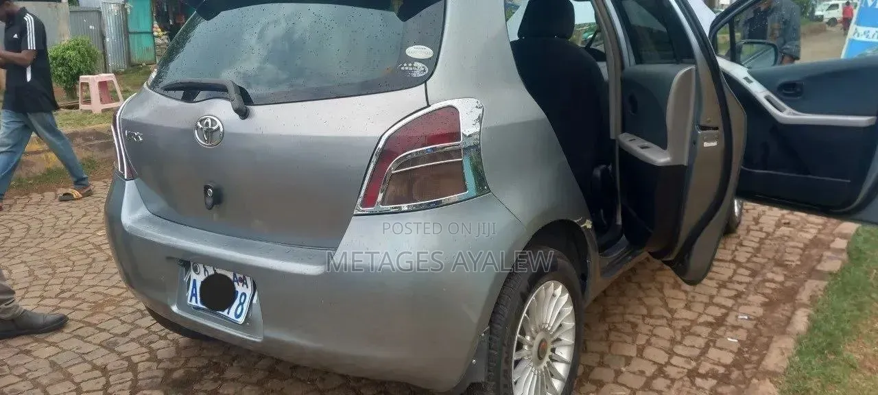 Toyota Yaris 2006 Silver