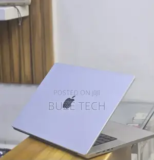 New Laptop Apple MacBook Pro 2021 M1 32GB Apple M1 Pro SSD 512GB